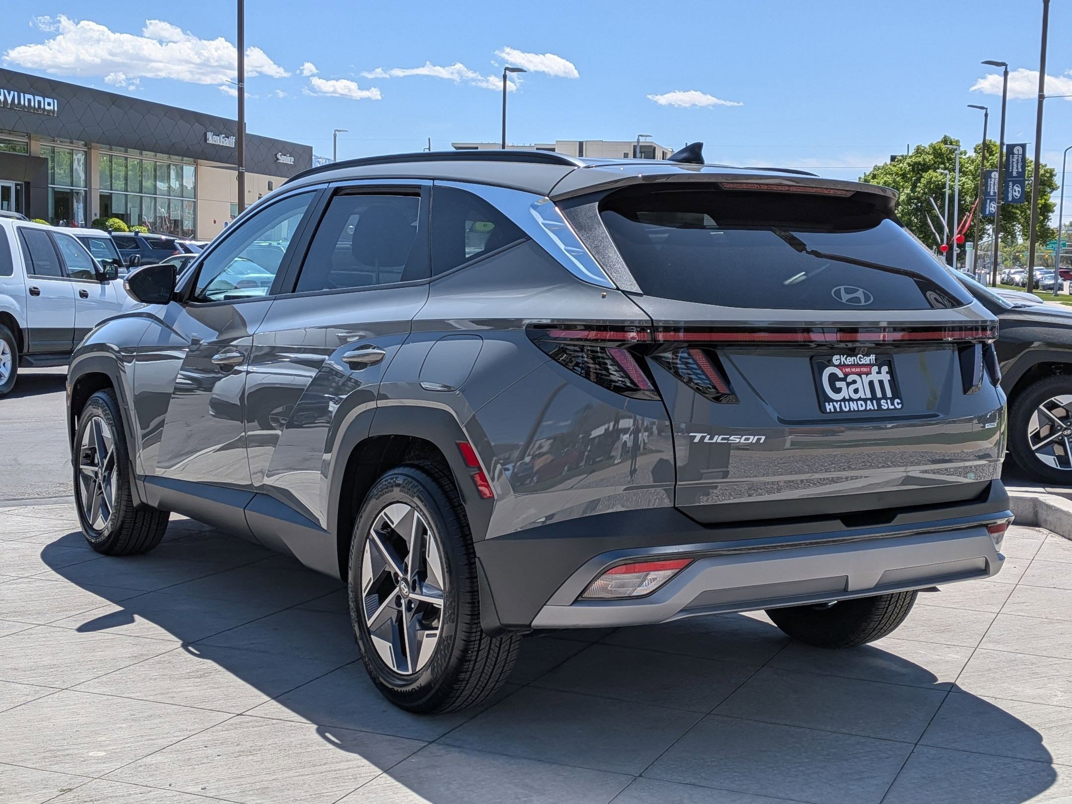 New 2026 Hampton Gray Hyundai SEL Premium AWD image 5