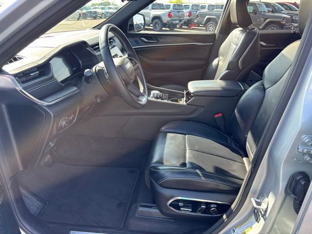 Used 2021 Silver JEEP Overland image 15