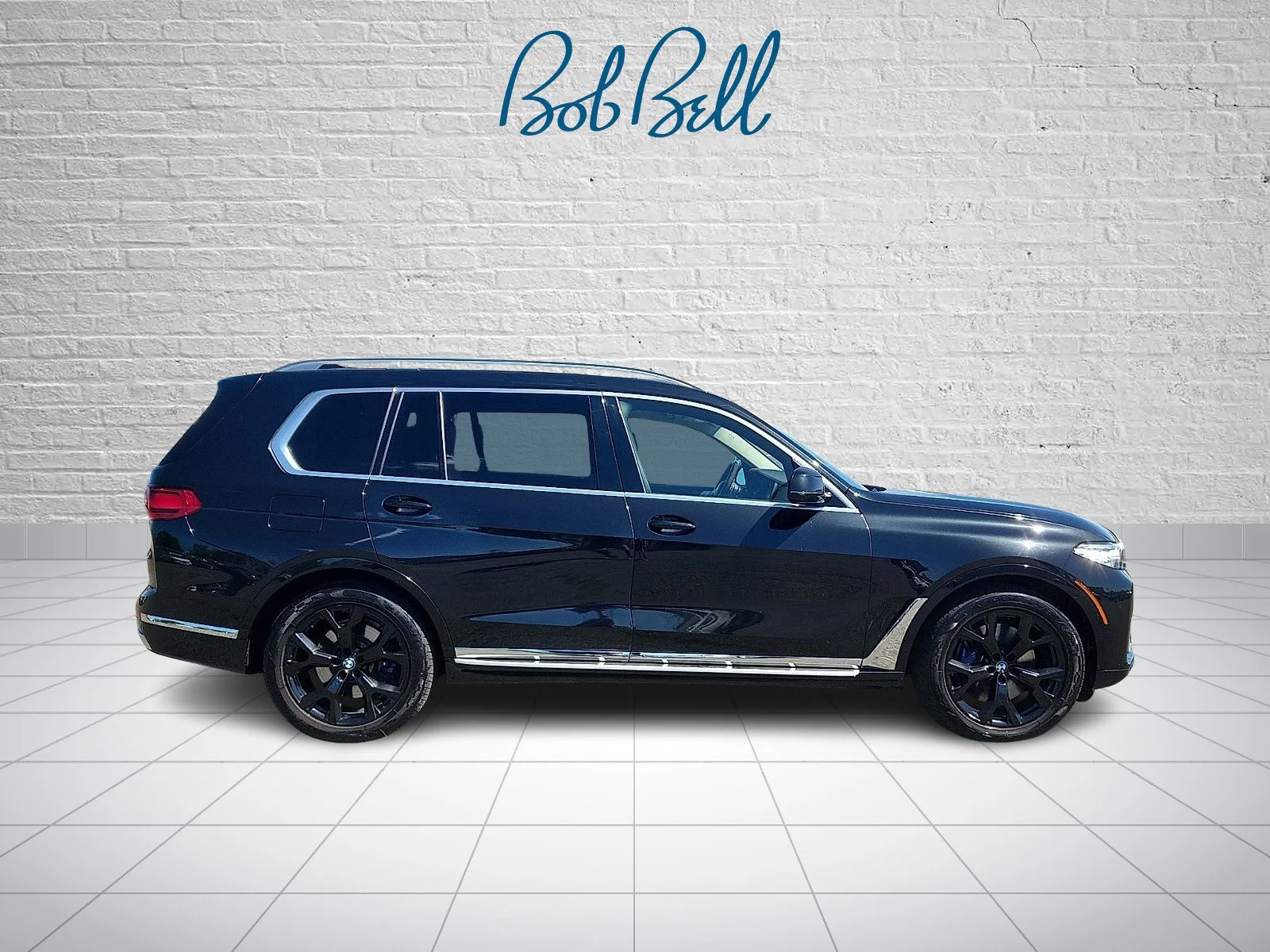 Used 2019 Black BMW xDrive40i image 7