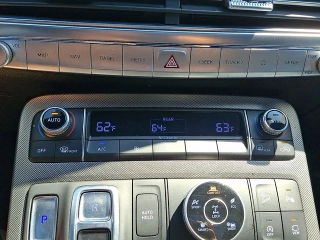 Certified Used 2020 Burgundy Hyundai Limited image 16