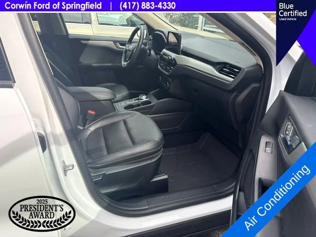 Used 2020 Oxford White Ford SEL image 12