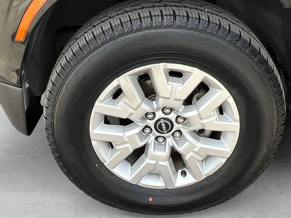 Used 2022 Red Nissan SV image 23