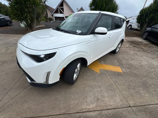 Certified Used 2023 White Kia S image 3