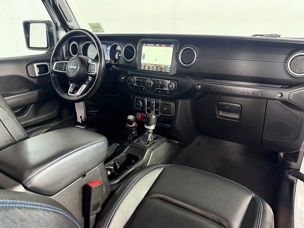 Used 2022 White Jeep Unlimited Rubicon 4xe image 18