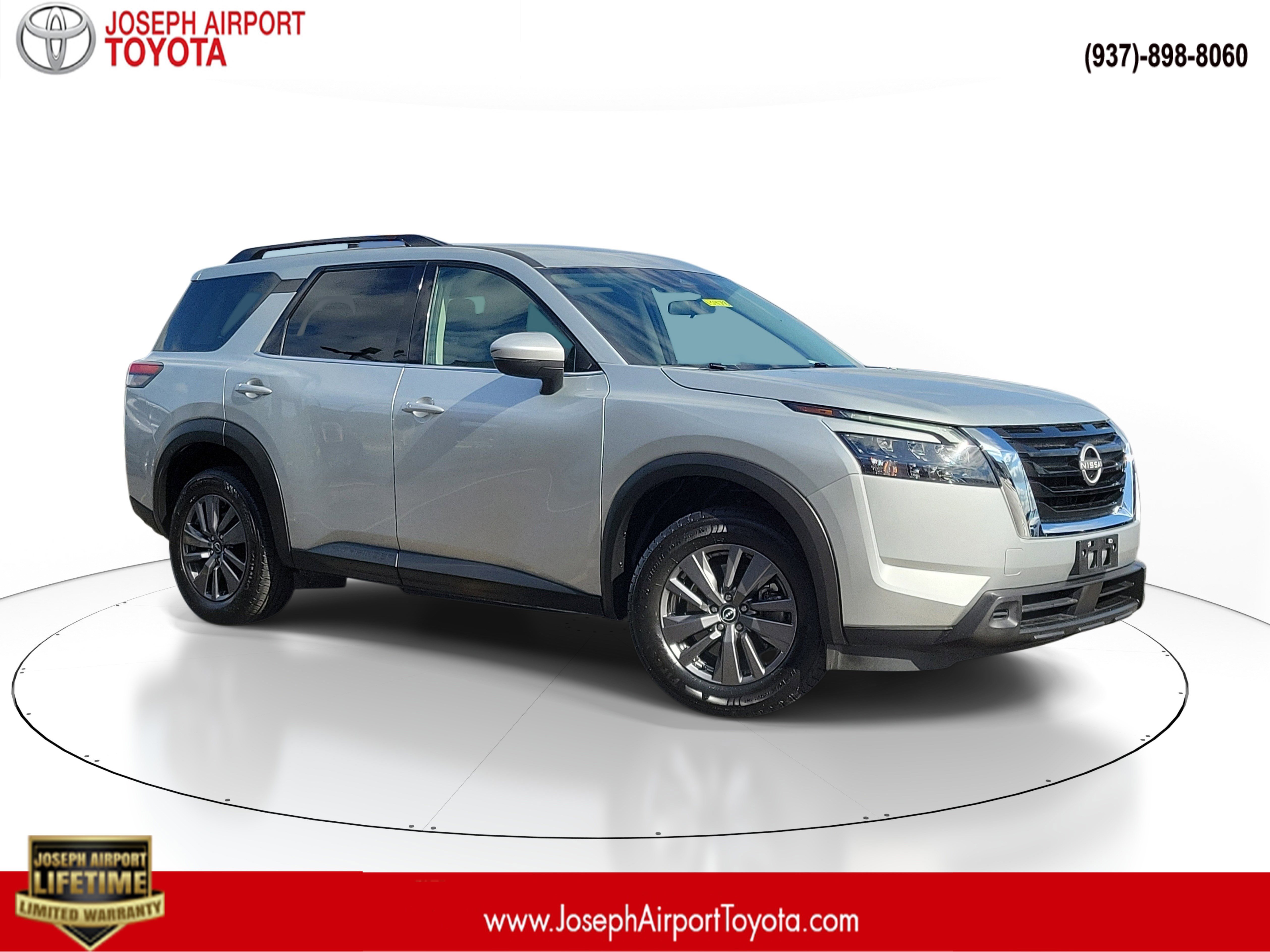 2025 Nissan Pathfinder SV 2WD's photo