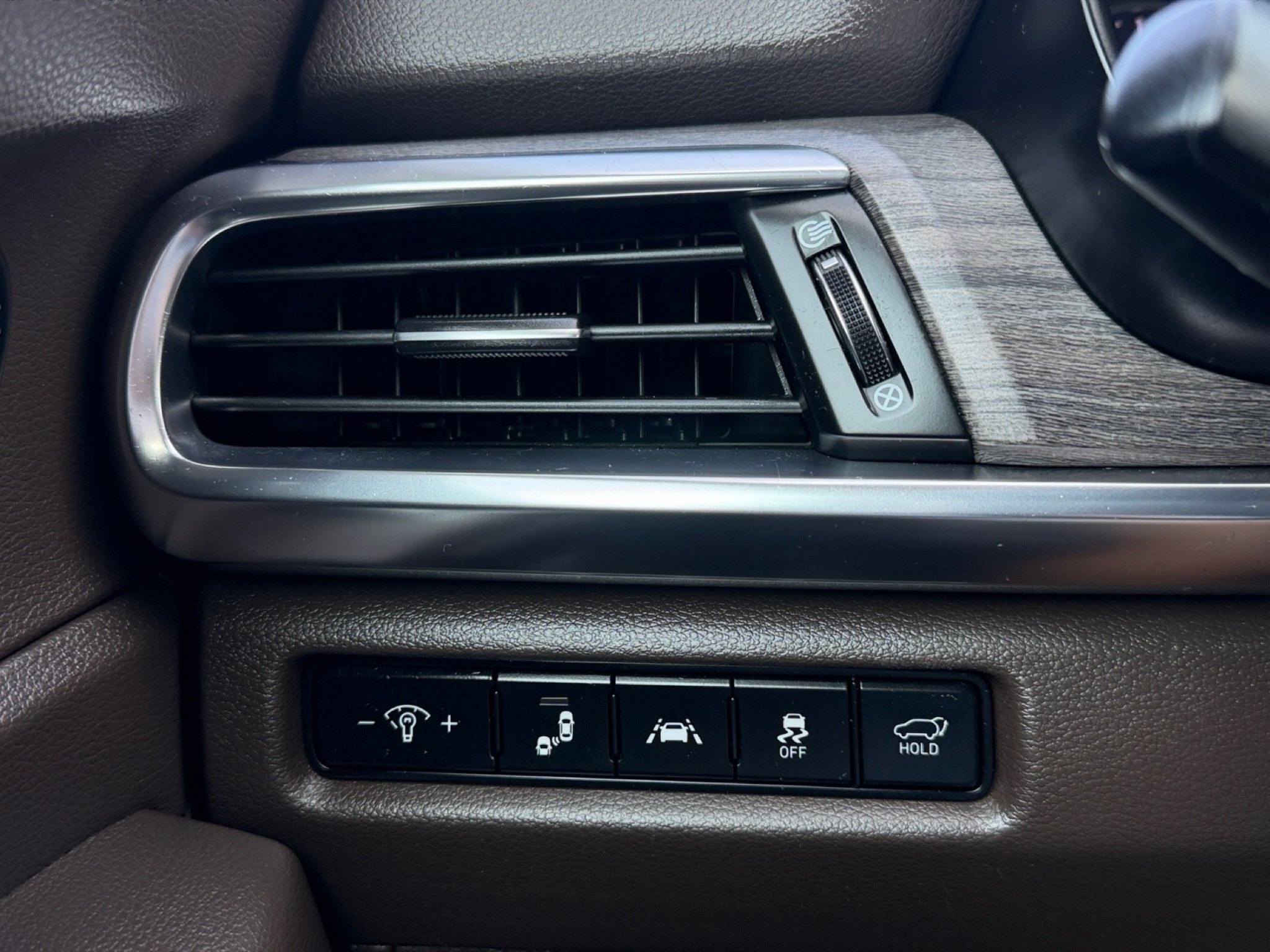 Used 2020 Ebony Black Kia SX image 22