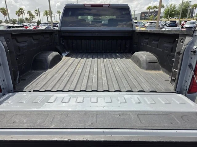 Used 2025 Gray Chevrolet Custom image 17