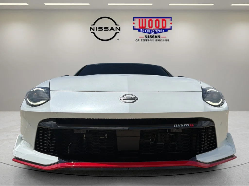 Used 2024 Everest White Pearl Tricoat Super Black Nissan NISMO image 6
