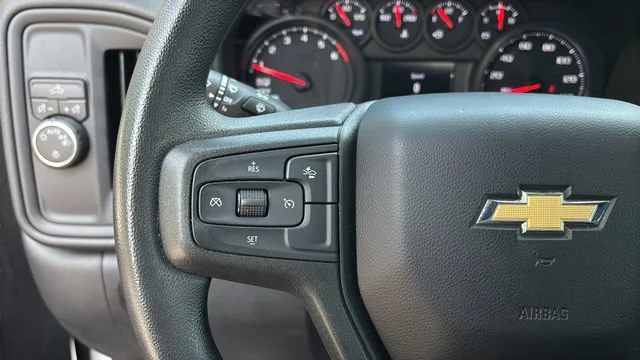 Used 2025 Summit White Chevrolet Custom image 22