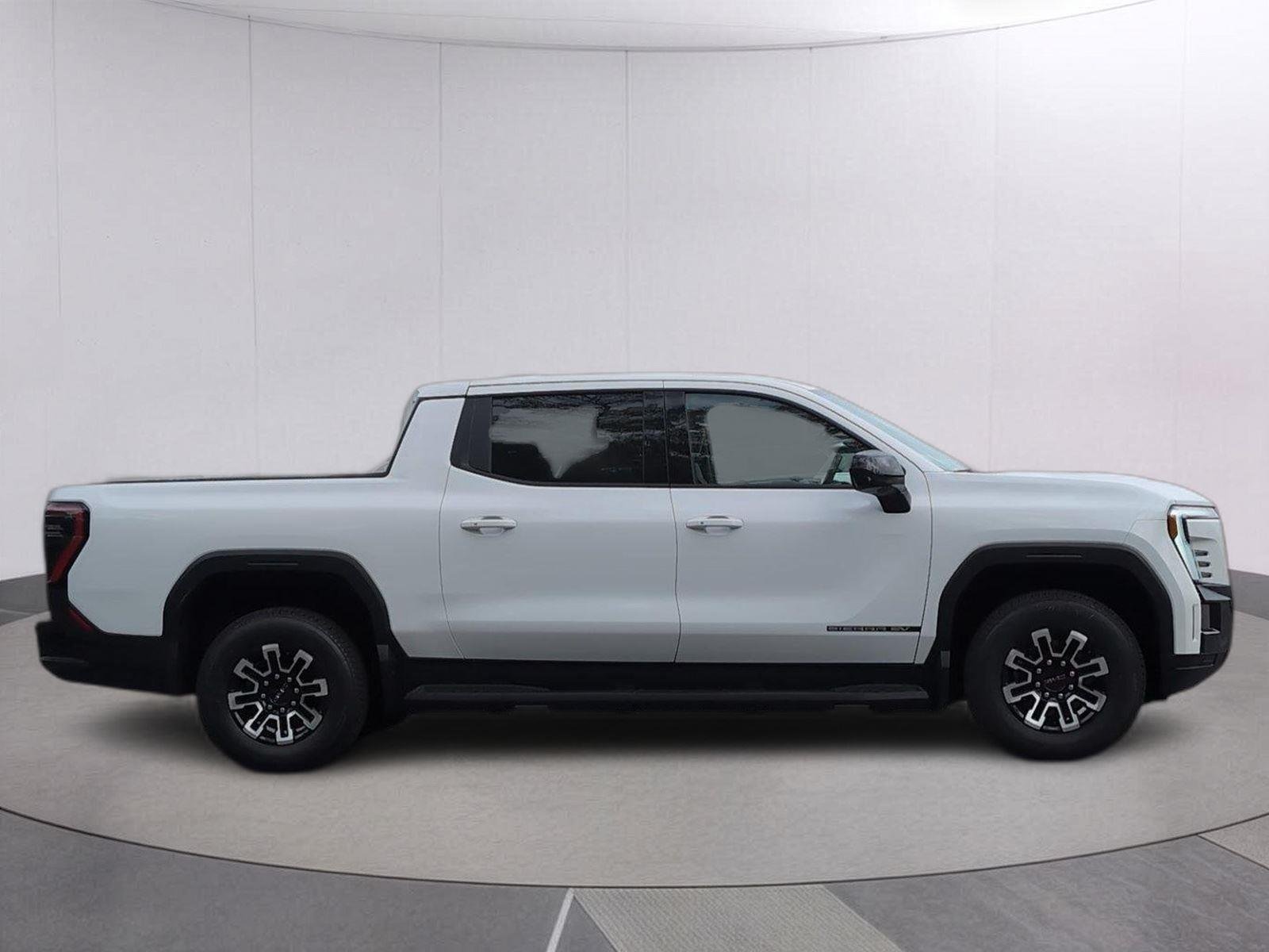 New 2026 Summit White GMC Elevation Standard Range image 2
