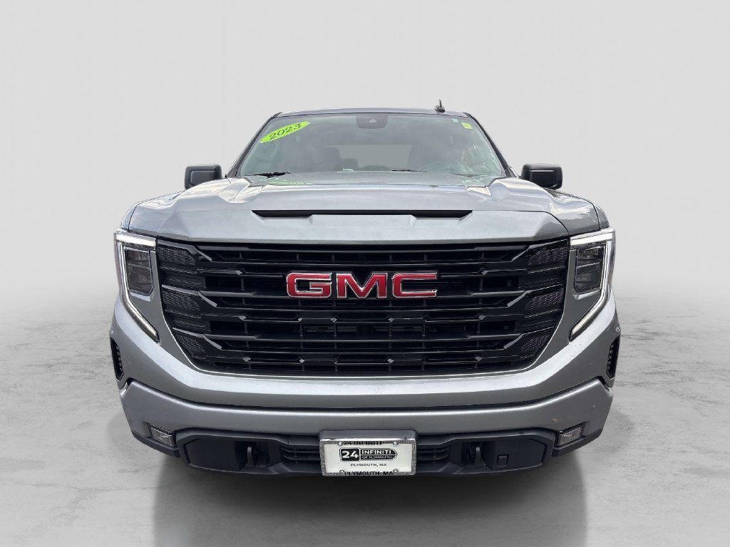 Used 2023 Silver GMC Elevation image 8