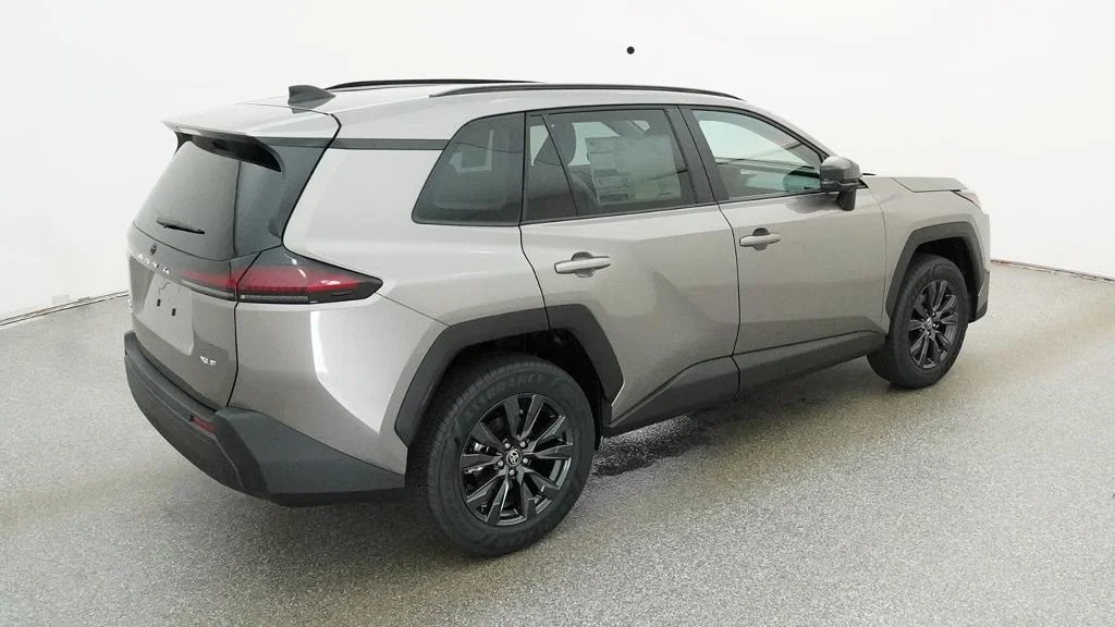 New 2026 Meteor Shower Toyota XLE Premium image 18