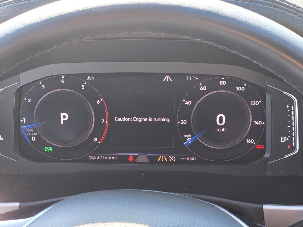 Used 2019 Platinum Gray Metallic Volkswagen SEL Premium image 35