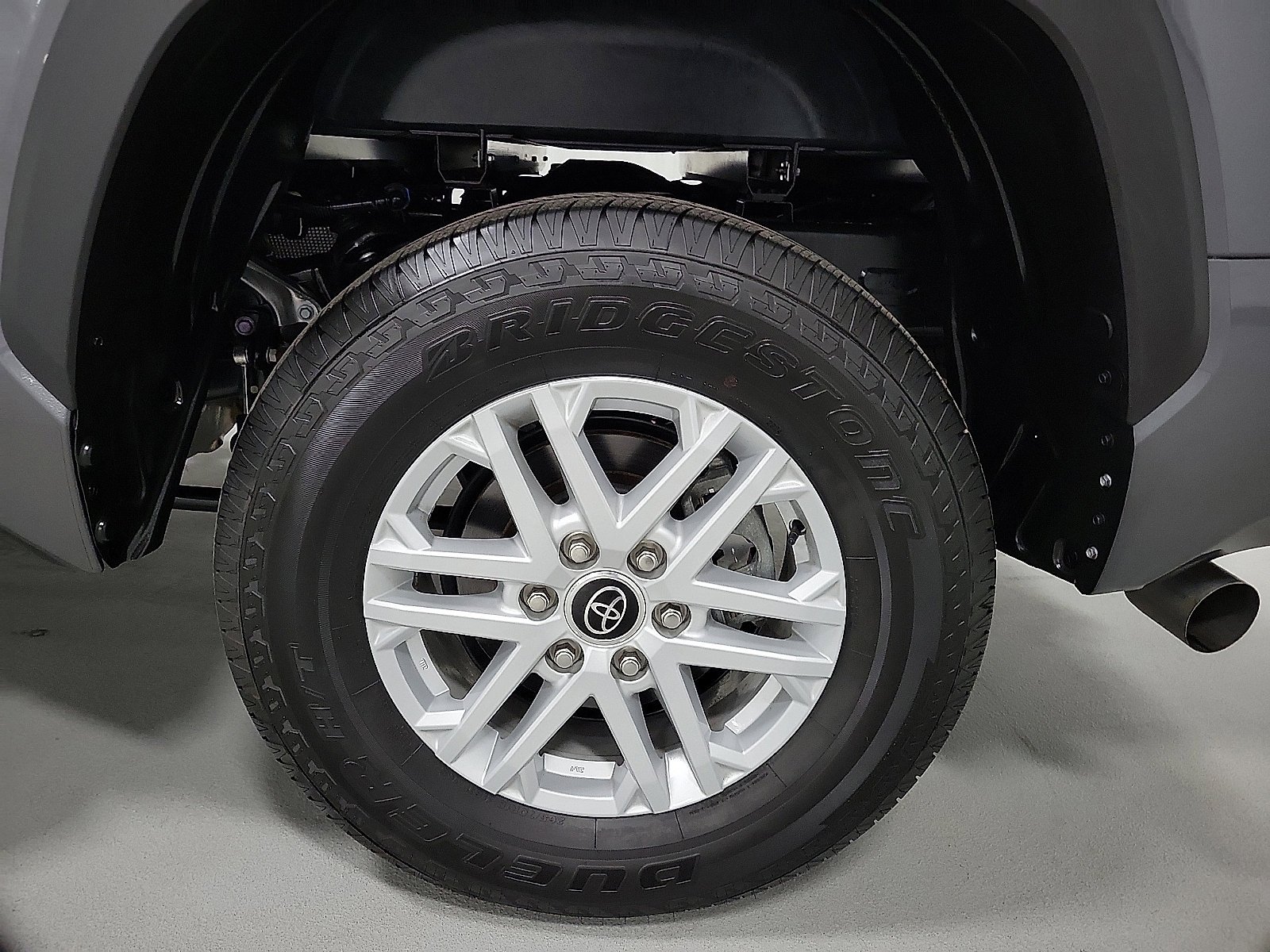 2024 Toyota Tundra SR5 - Photo 8