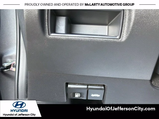 Used 2024 Gray Nissan 1.6 SV image 28