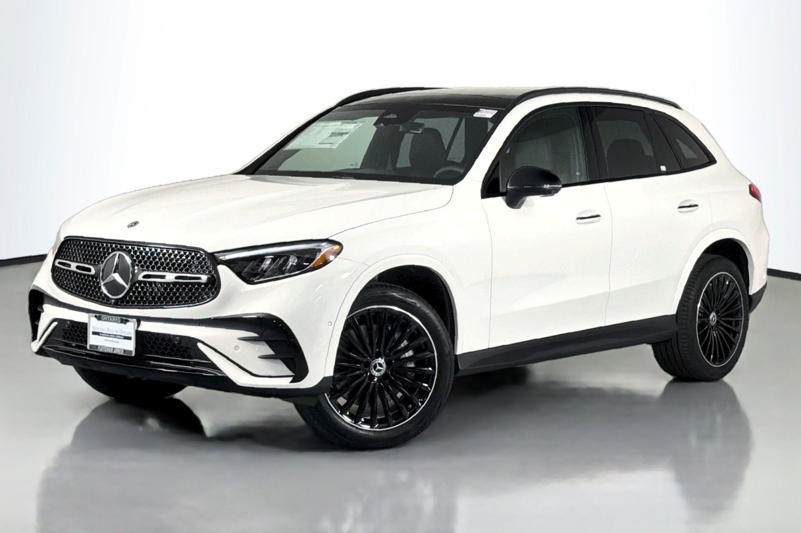 New 2027 Polar White Mercedes-Benz GLC 300 SUV image 1