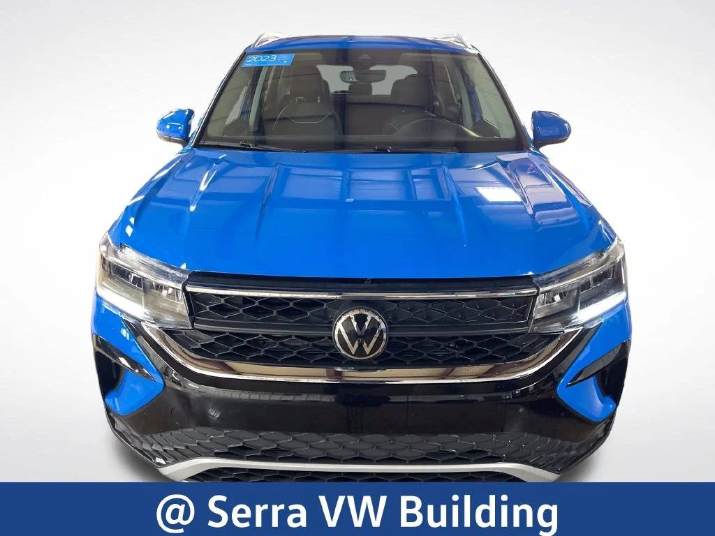 Used 2023 Blue Volkswagen 1.5T SE image 9