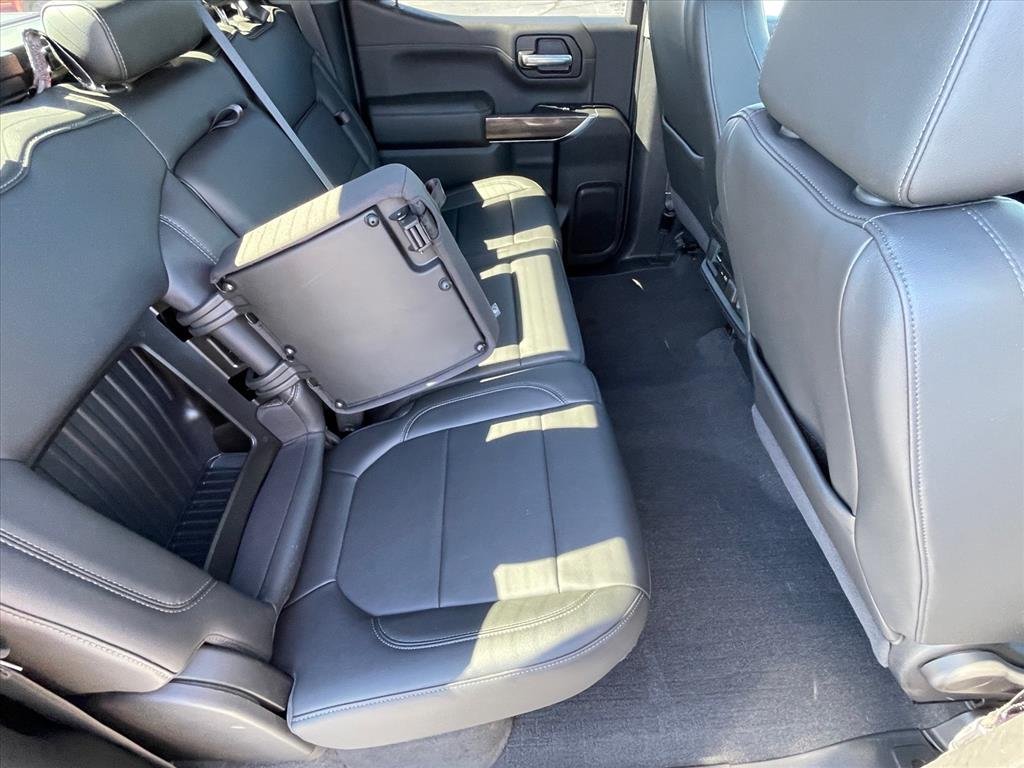 Used 2020 NORTHSKY BLUE METALLIC Chevrolet RST image 27
