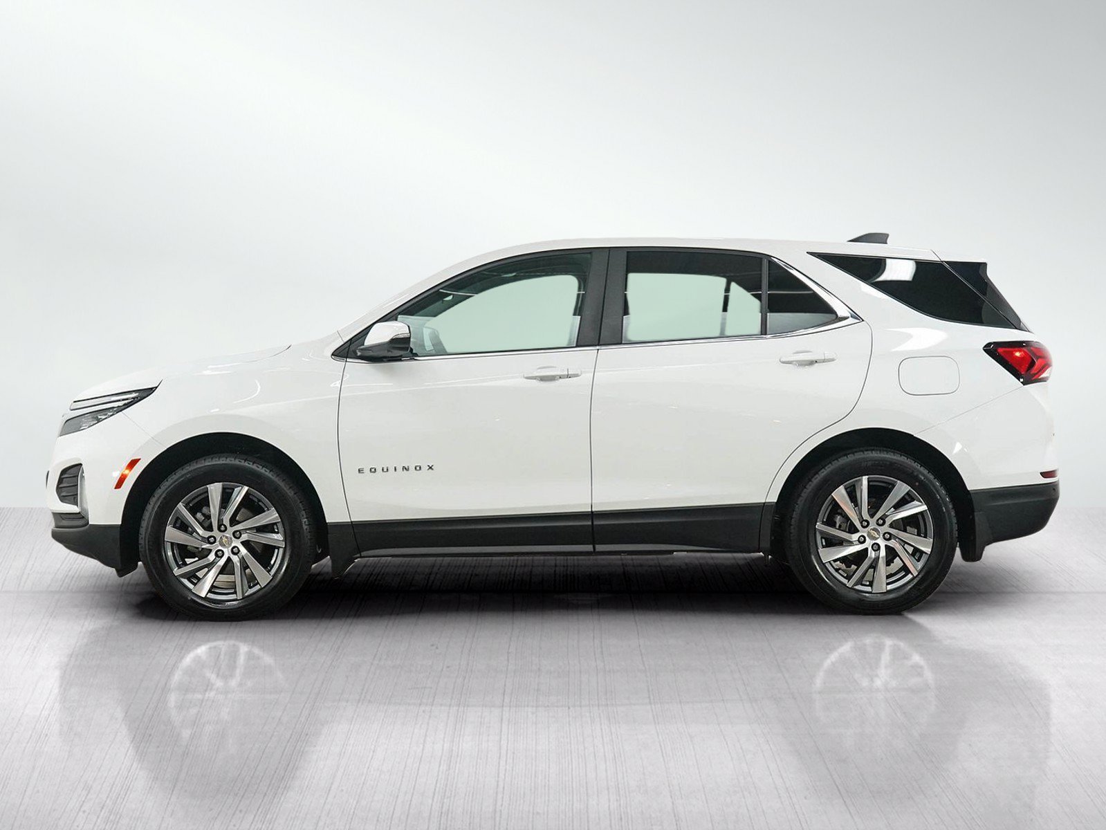 Used 2024 Chevrolet Equinox LT with VIN 3GNAXUEG6RS148941 for sale in White Bear Lake, Minnesota
