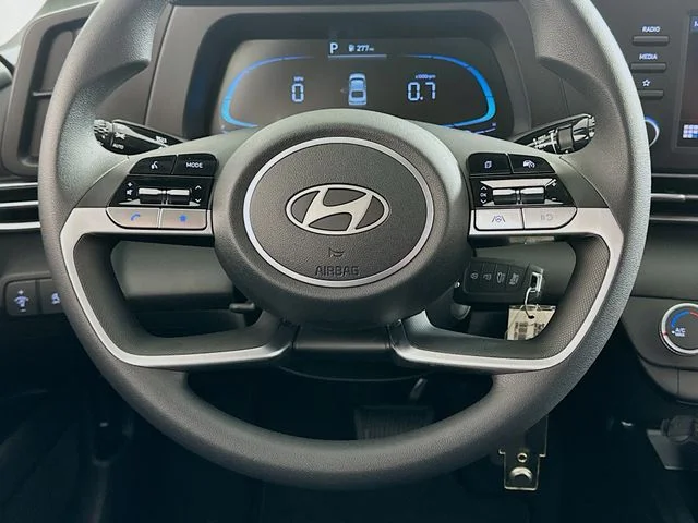 New 2026 White Hyundai SE image 14