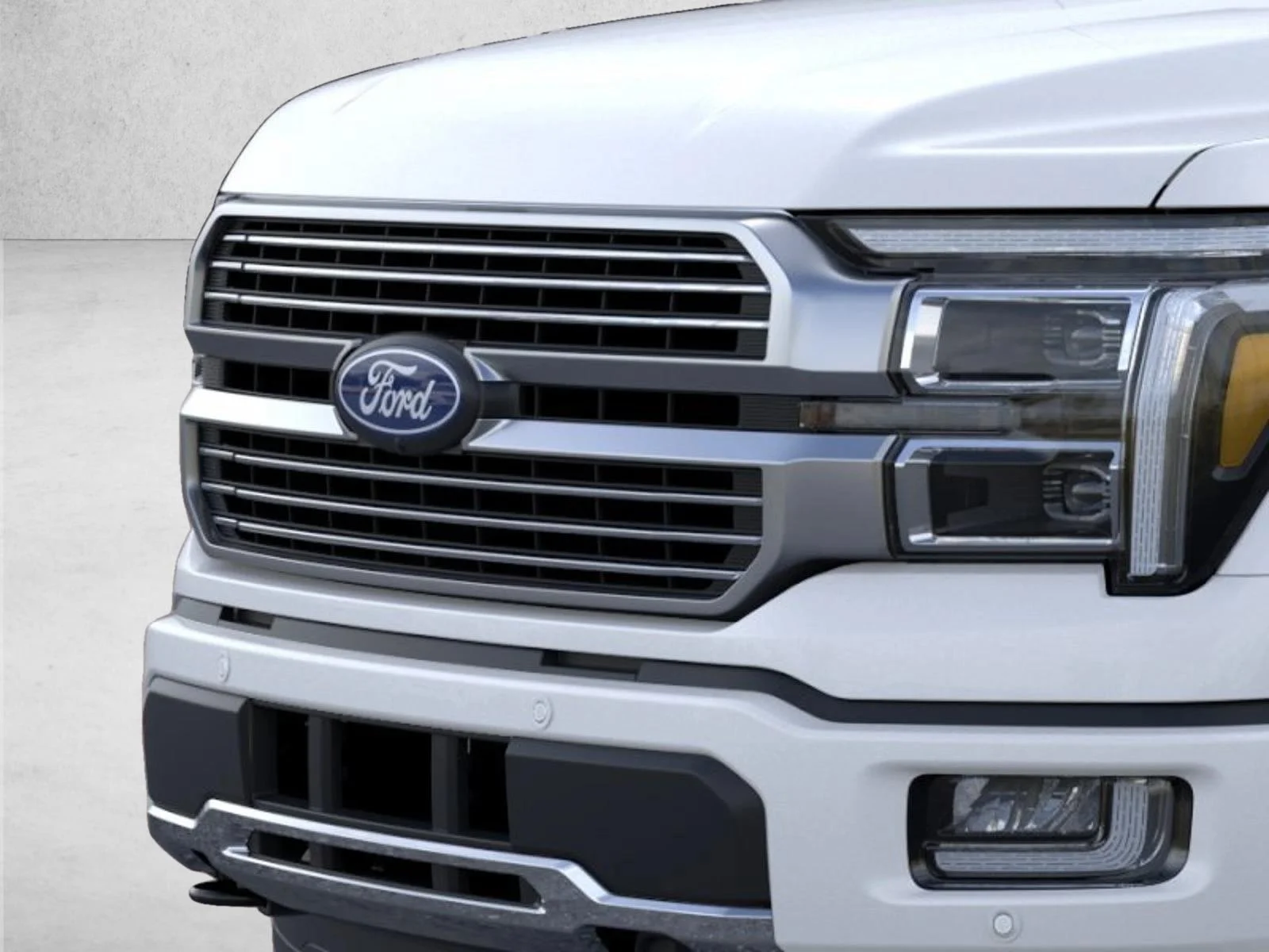 New 2026 Star White Metallic Tri-Coat Ford Platinum® image 17