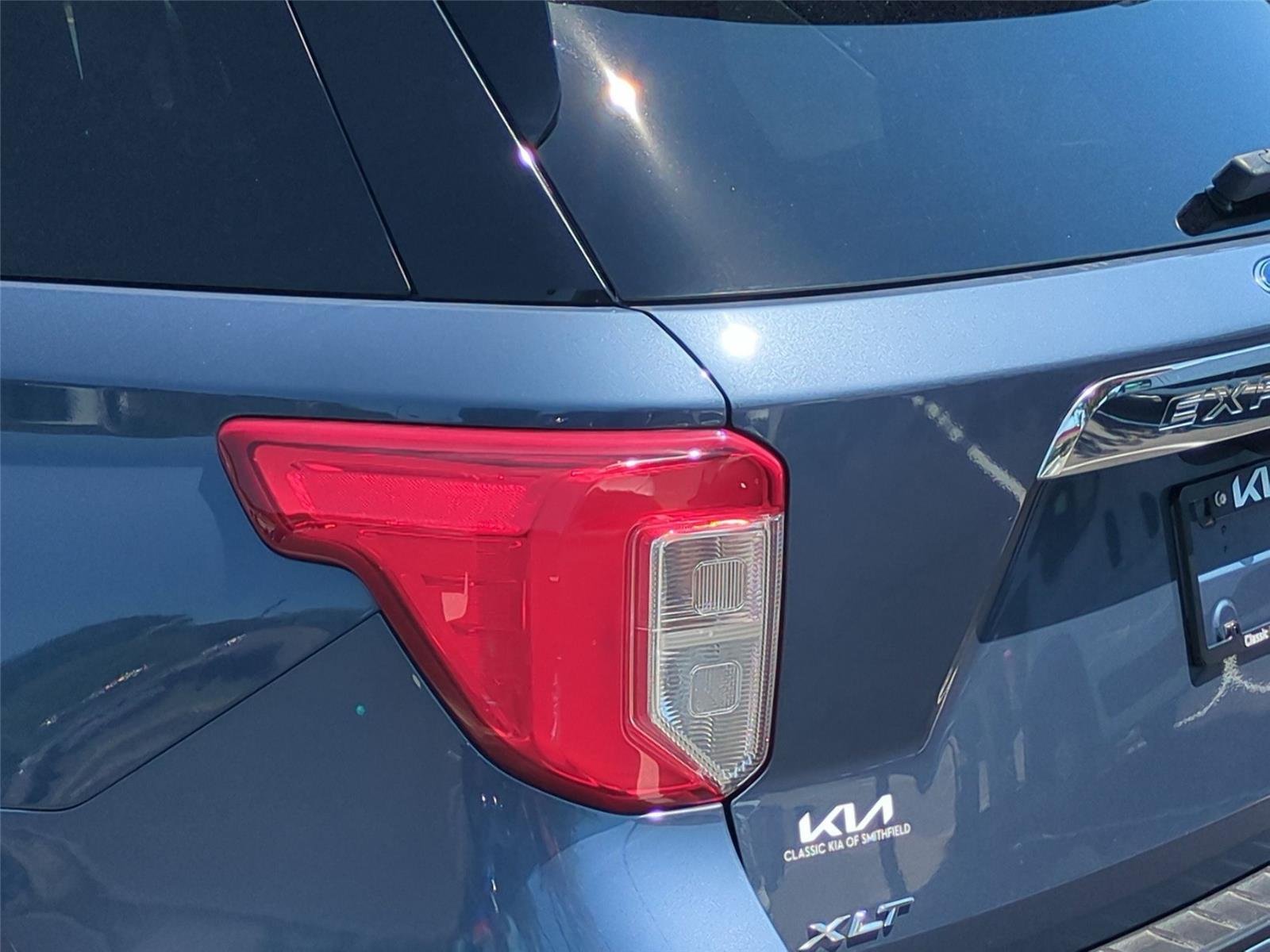 Used 2021 Infinite Blue Metallic Tinted Clearcoat Ford XLT image 25