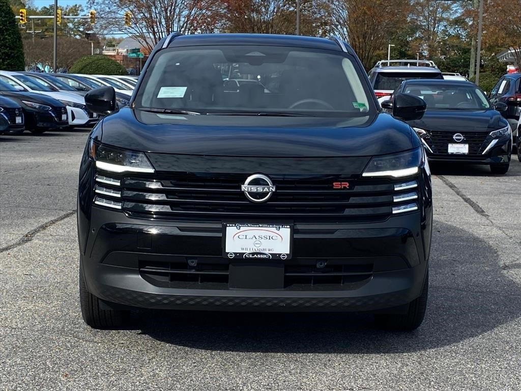 2026 Nissan Kicks SR photo 4