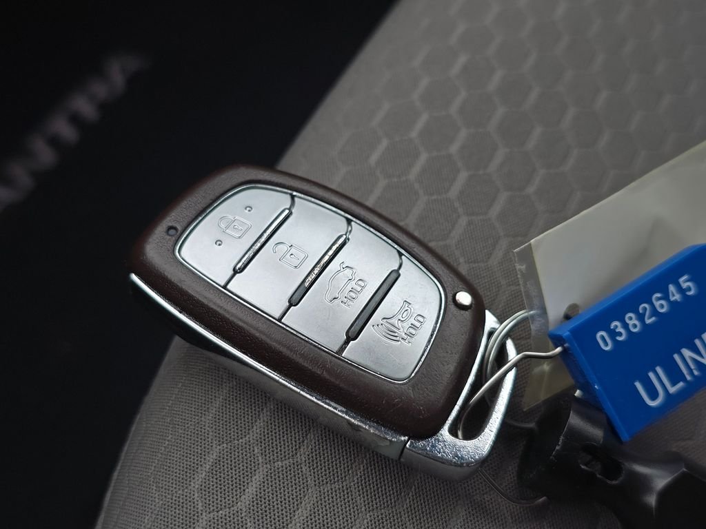 Used 2020 Silver Hyundai Value Edition image 37
