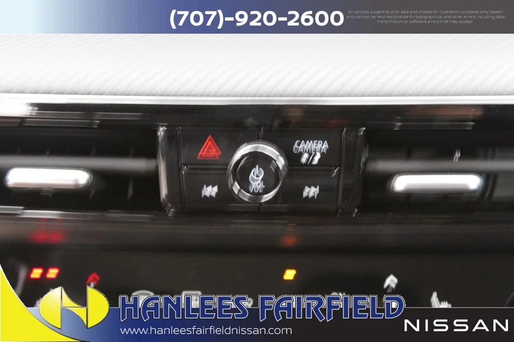 New 2026 Aspen White TriCoat Nissan SR image 23