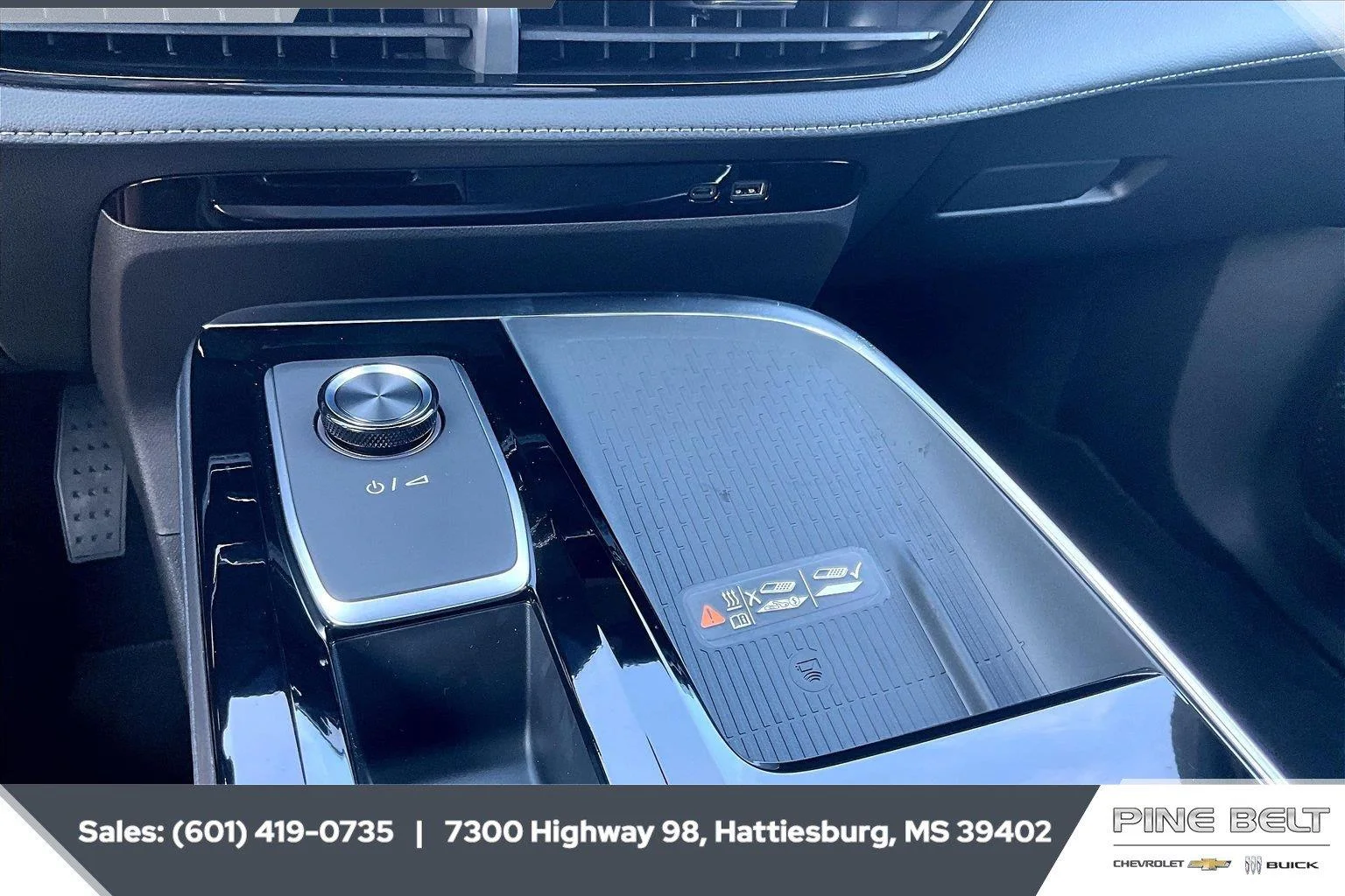 2027 Buick Enclave Preferred - Photo 24