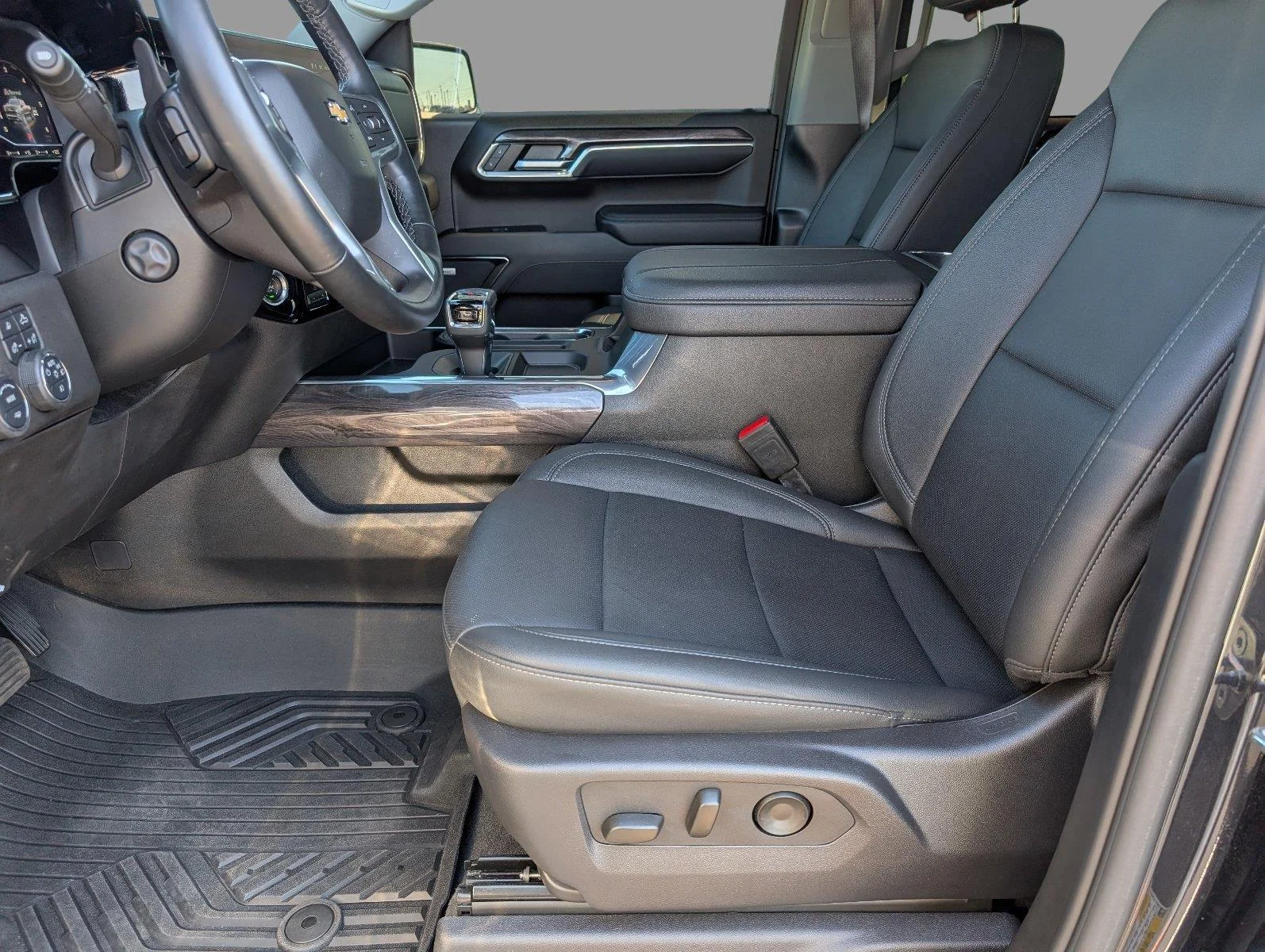 Used 2024 Dark Ash Metallic Chevrolet LTZ image 3