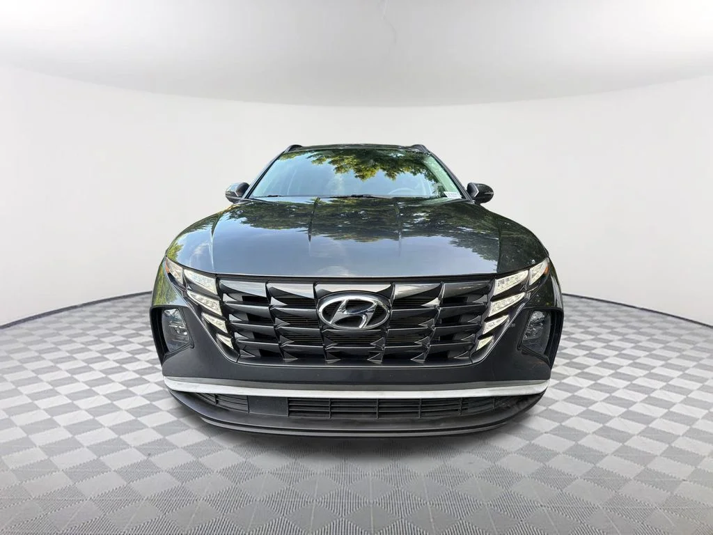 Used 2022 Gray Hyundai SEL image 2