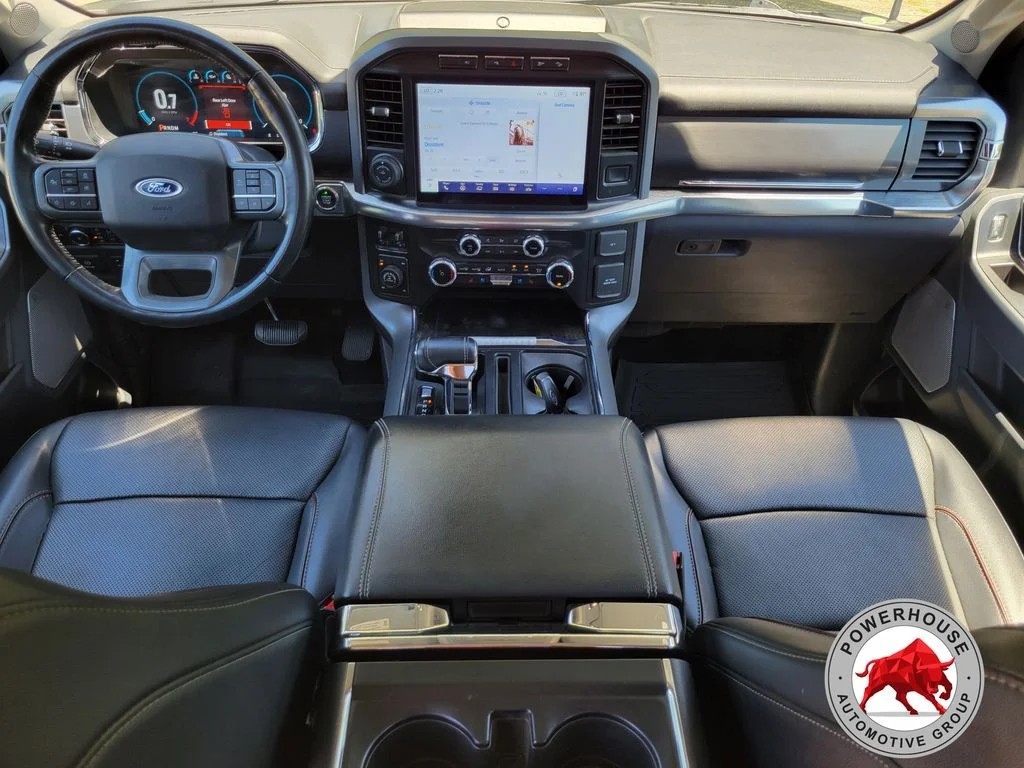 Used 2022  Ford Lariat image 17