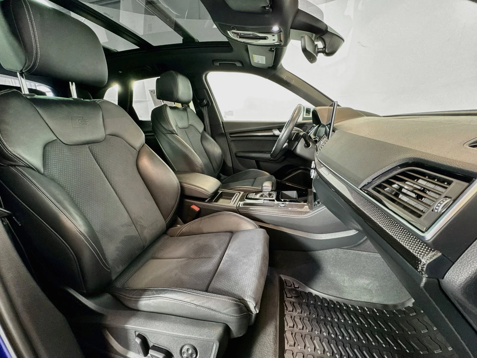 Used 2022 Blue Audi Premium Plus image 27