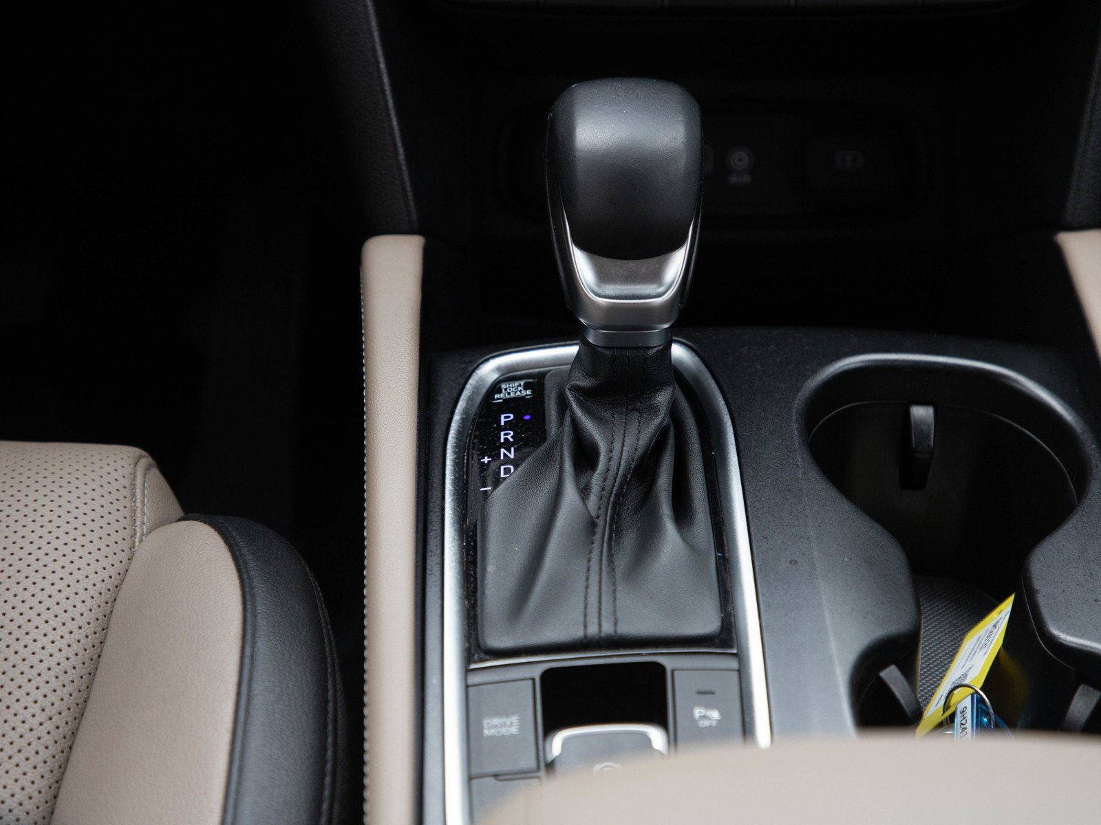 2019 Hyundai Santa Fe Limited - Photo 21