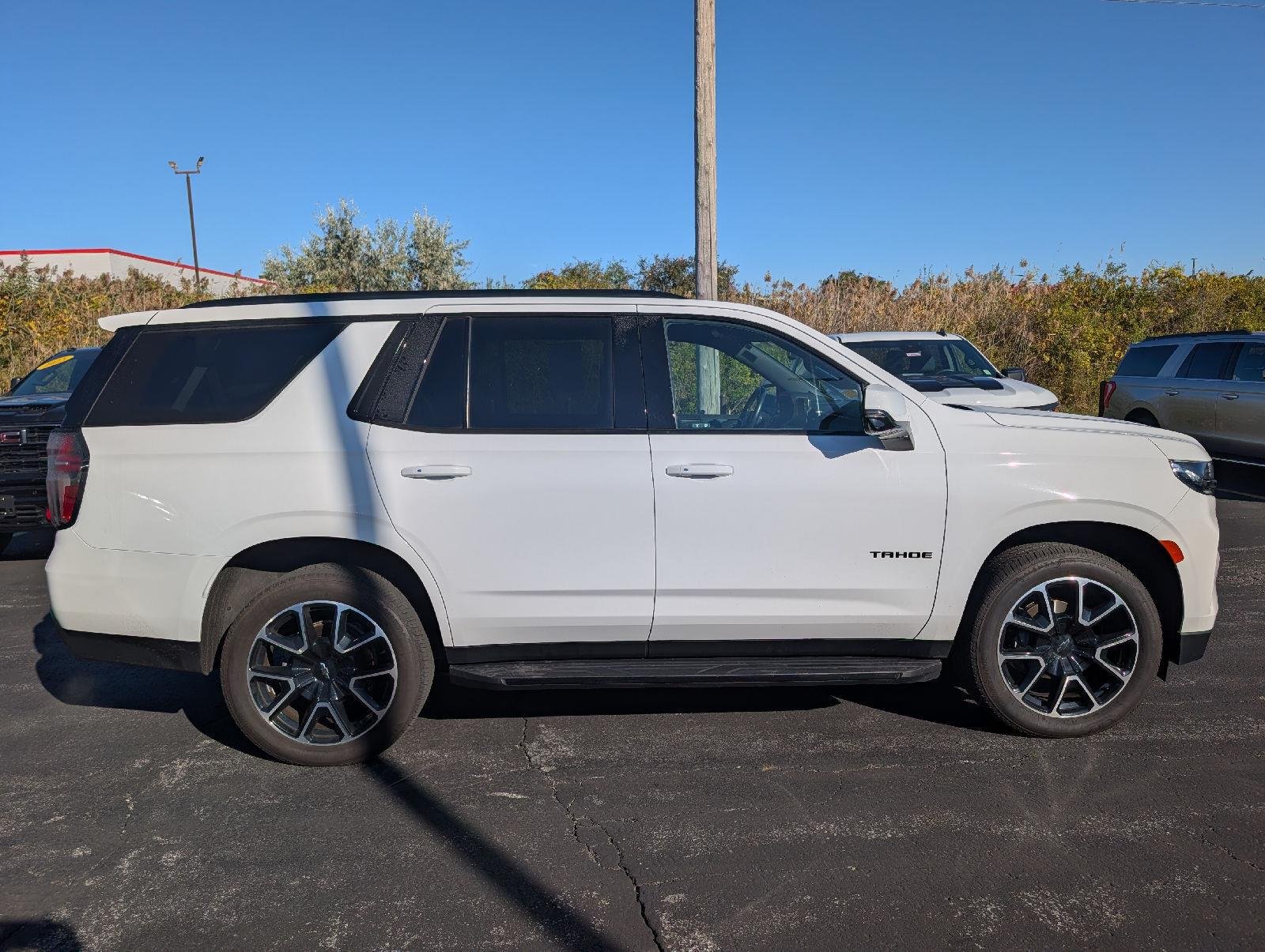 Used 2021 Summit White Chevrolet RST image 8