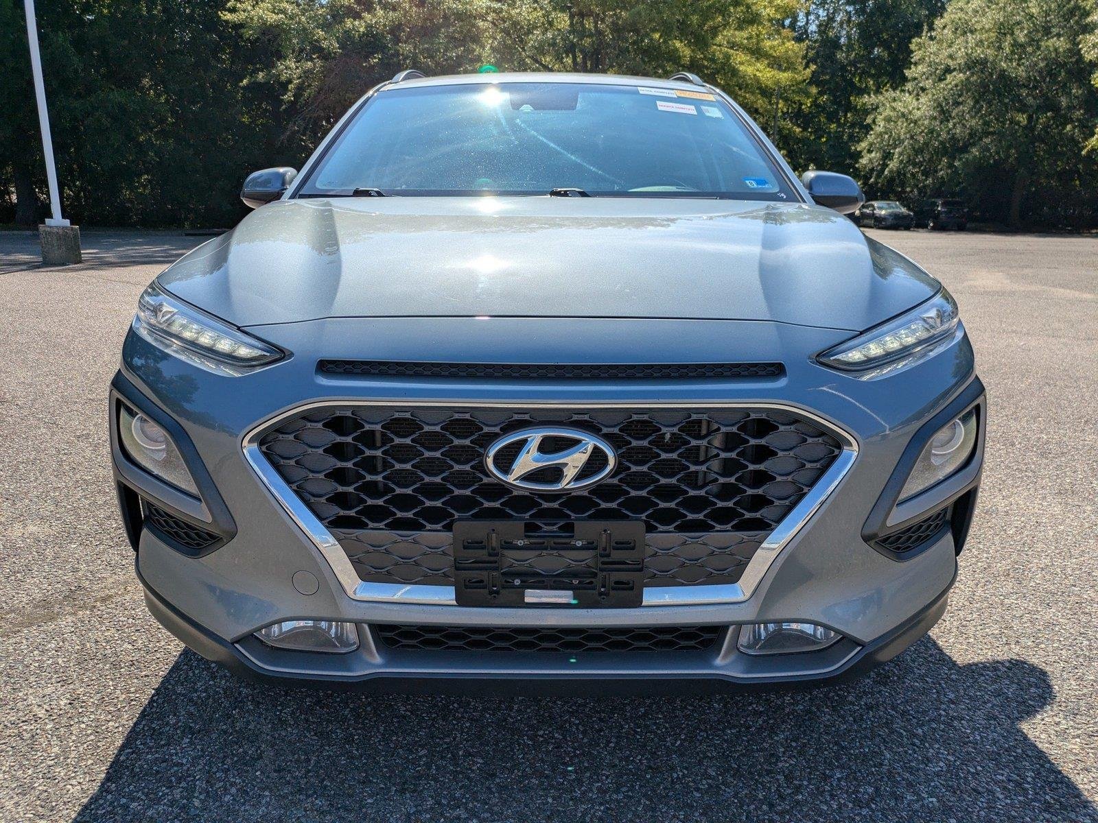 Used 2020 Sonic Silver Hyundai Limited image 9