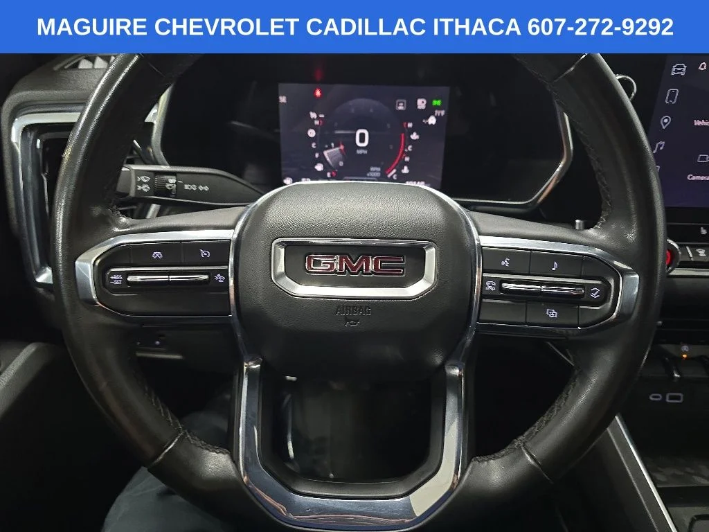 Used 2023 White GMC Elevation image 18