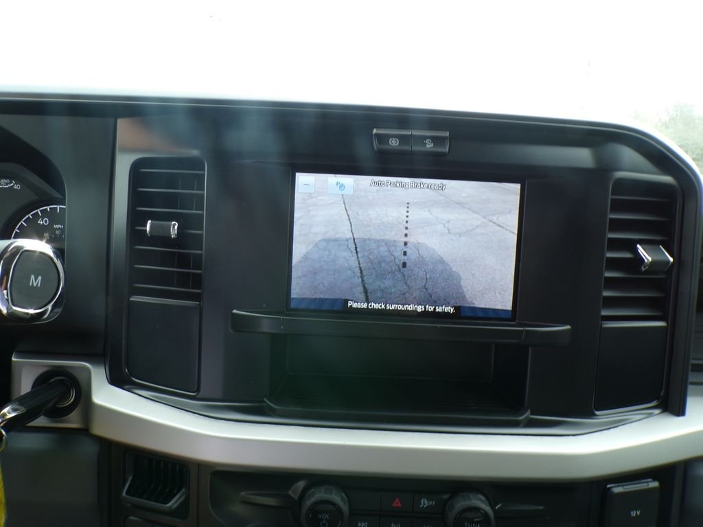 New 2026 Oxford White Ford F-250® XL image 22