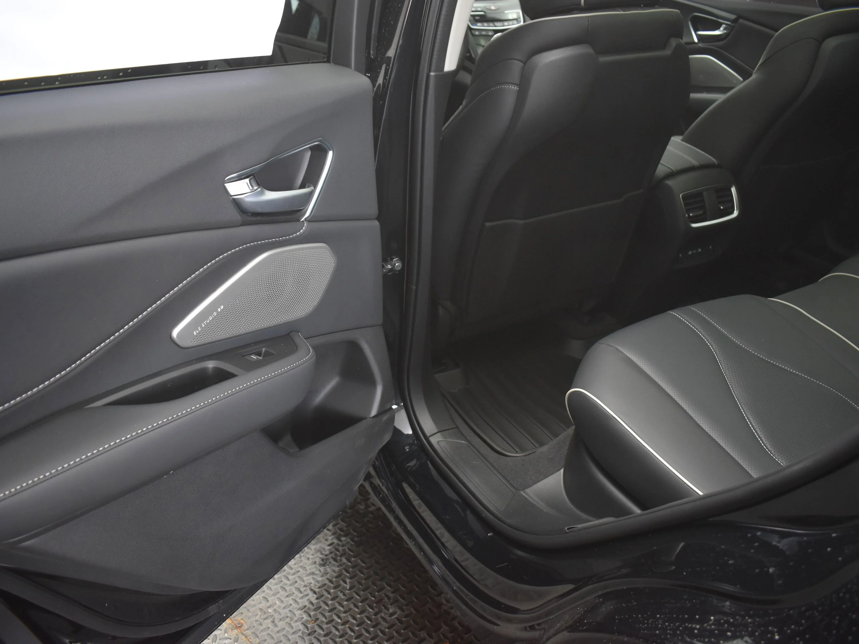 New 2026 Majestic Black Pearl Acura w/Advance Package image 23