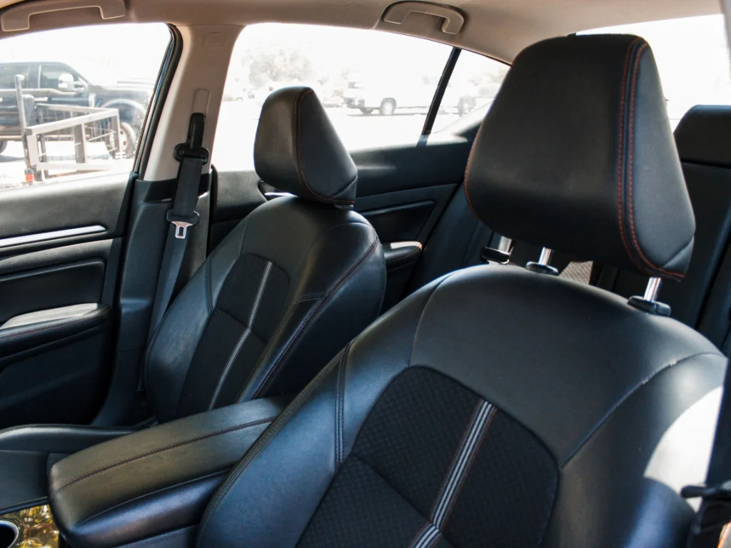 Used 2024 Deep Blue Pearl Nissan 2.5 SR image 23