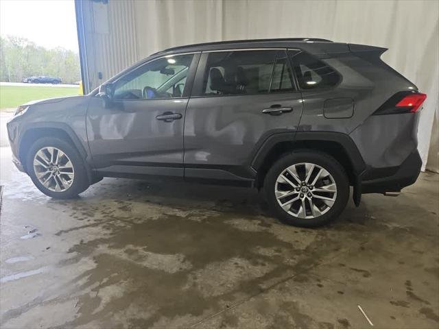Certified Used 2023 MAGNETIC GRAY MET. Toyota  image 3