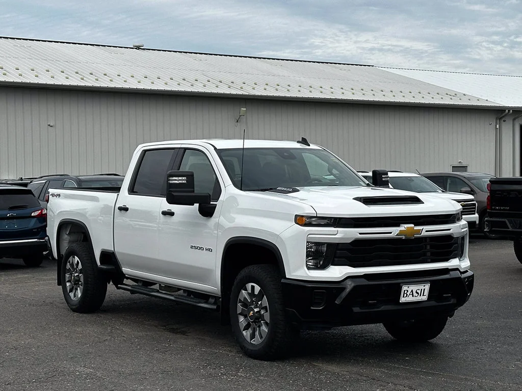 Used 2026 White Chevrolet Custom image 34