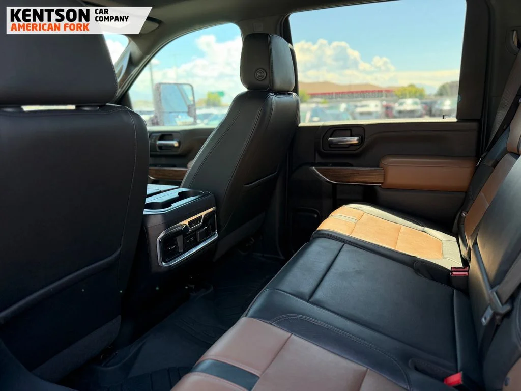 Used 2020 Gray Chevrolet High Country image 32