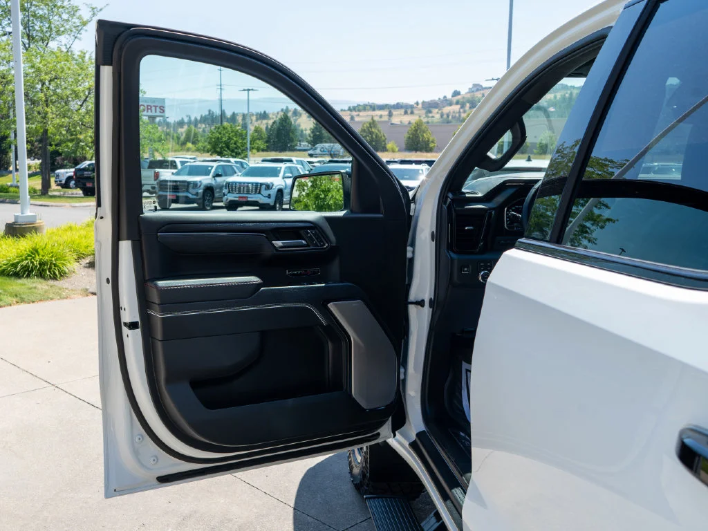 2024 GMC Sierra 1500 AT4X - Photo 19