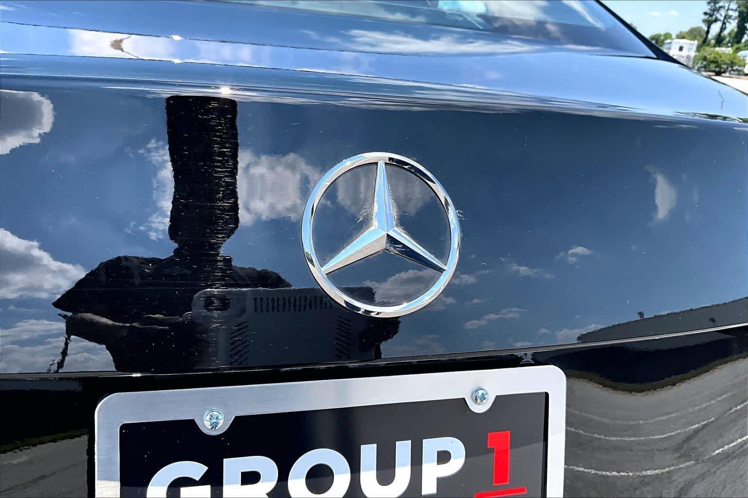 Used 2025 Black Mercedes-Benz C 300 image 31