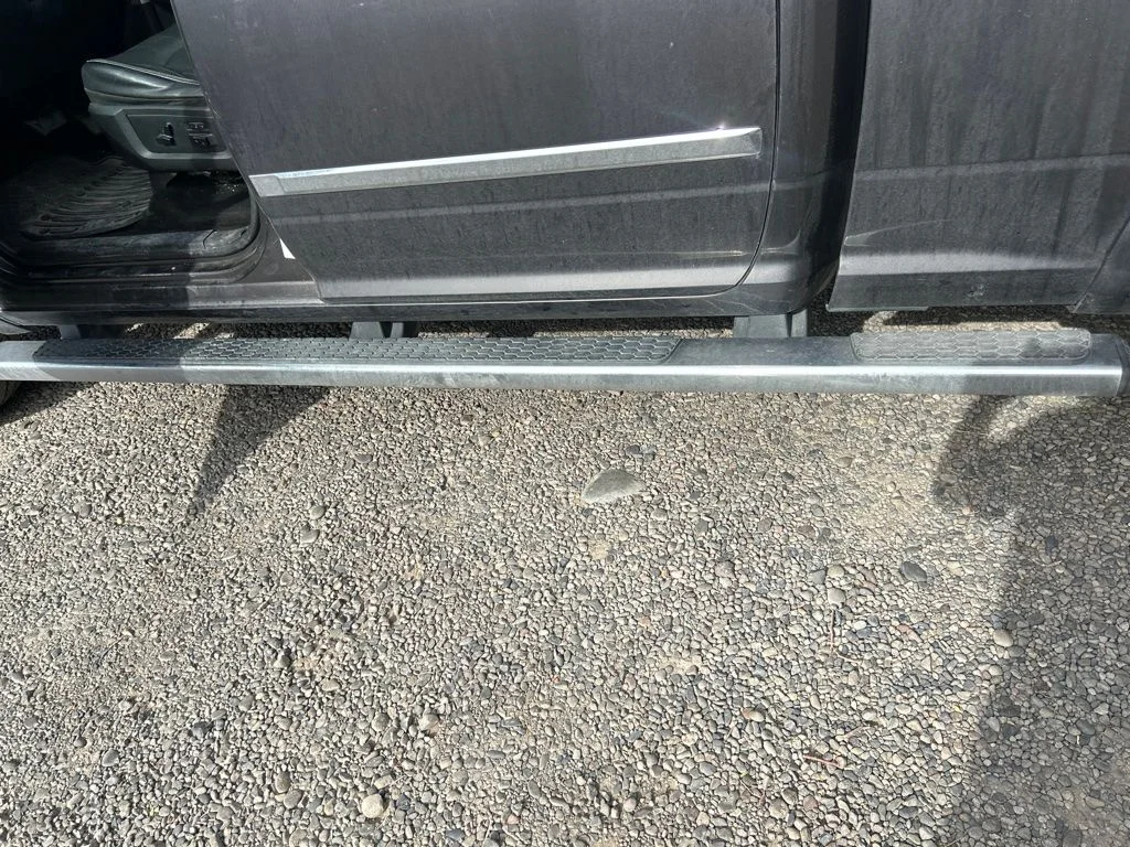 Used 2014 Crystal Metallic Ram Laramie image 16
