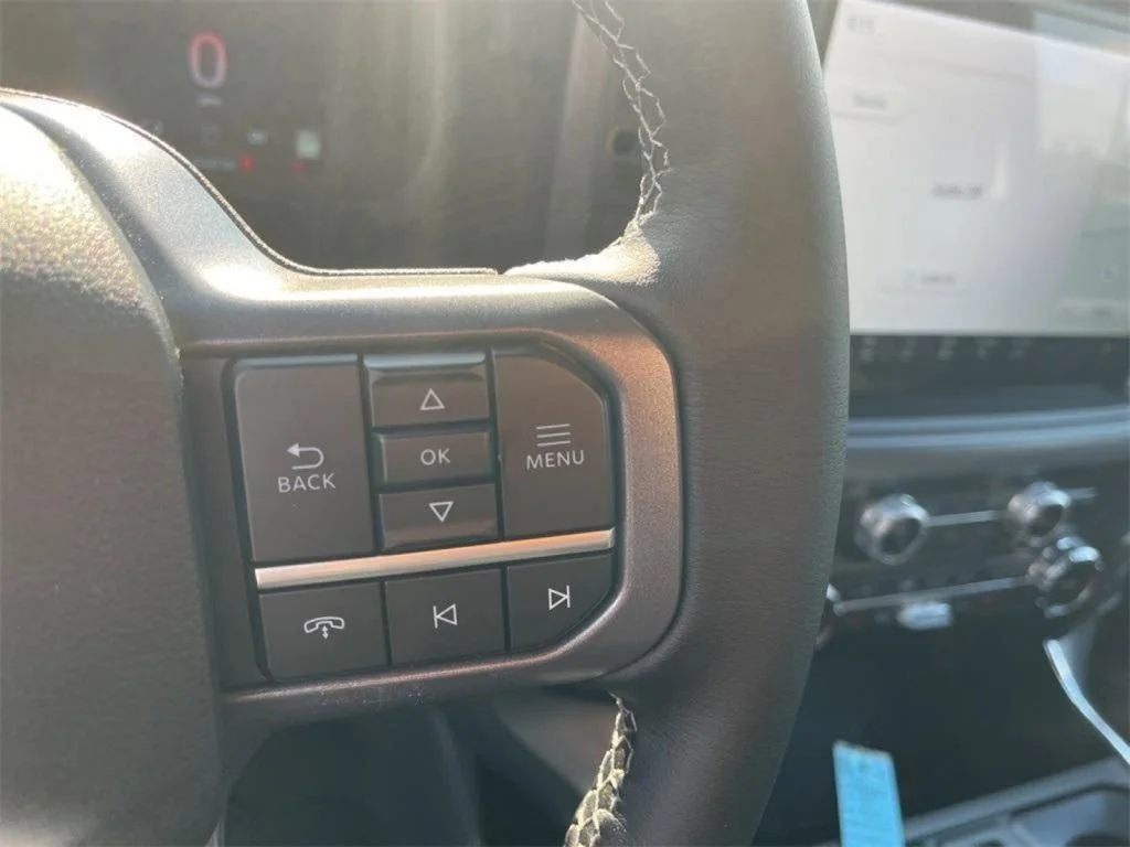 2025 Ford F-150 XLT - Photo 17