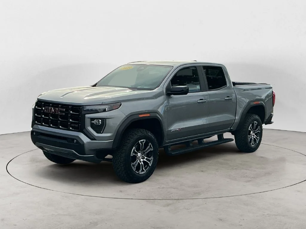 2023 GMC Canyon
