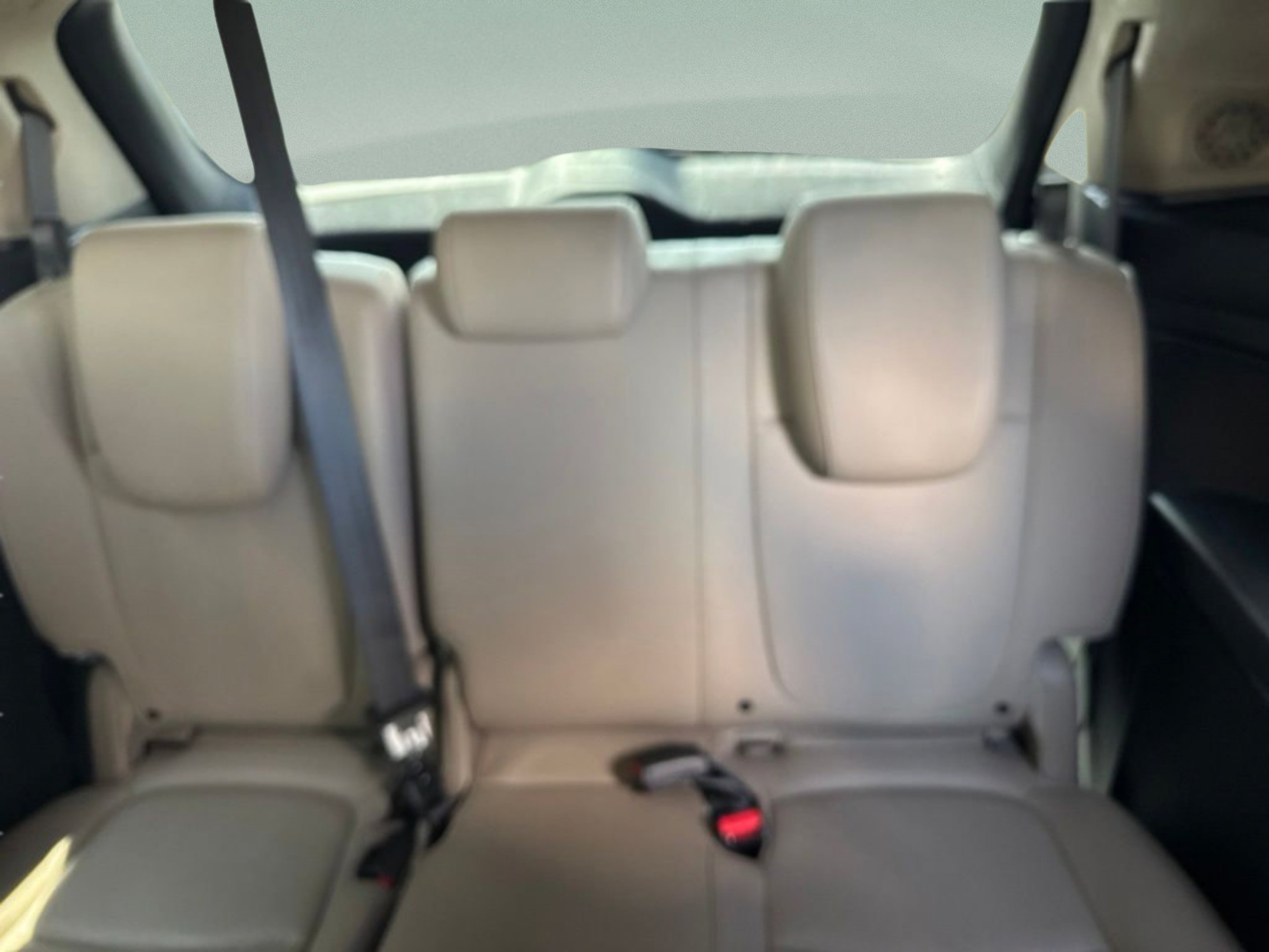Used 2019 Pewter Metallic Honda Elite image 12